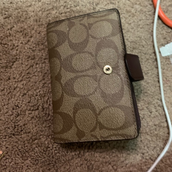 Wallet - Picture 2 of 4